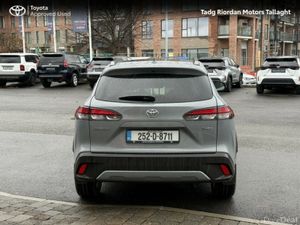 Toyota Corolla Cross 1.8 SOL*** DEMO SALE *** BIG - Image 4