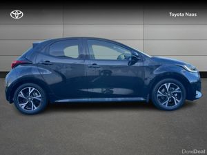 Toyota Yaris YARIS HYBRID LUNA SPORT - Image 3