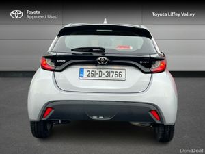 Toyota Yaris Yaris Hybrid 115 Luna - Image 4