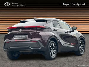 Toyota C-HR NEW MODEL HYBRID SPORT // HEATED SEATS - Image 2