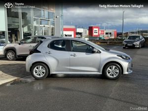 Toyota Yaris Hybrid 115 Luna*** GUARANTEED €1500 S - Image 3