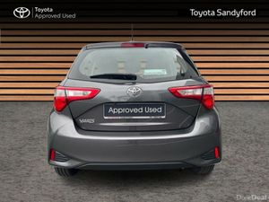 Toyota Yaris 1.0 5DR LUNA // REAR CAMERA // BLUETO - Image 4