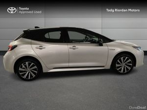 Toyota Corolla HYBRID L/SPORT HB - Image 3