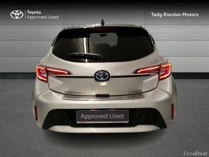 Toyota Corolla HYBRID L/SPORT HB - Image 4