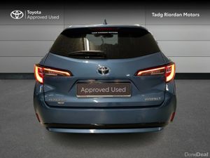 Toyota Corolla HYBRID SOL T/S - Image 4