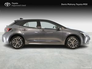 Toyota Corolla Luna Sport Hybrid Hatchback - Image 3