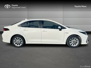 Toyota Corolla 1.8 HYBRID SALOON - Image 3
