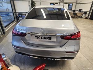 211 MERCEDES BENZ E 300 de AMG LINE - Image 4