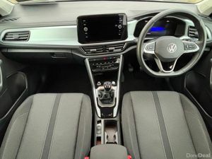 Volkswagen T-Roc EDITION - Image 2