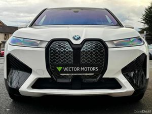 BMW iX XD40 M SPORT - Image 3