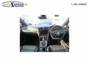 Volkswagen Golf R Line 4MOTION 2.0 Automatic - Image 2