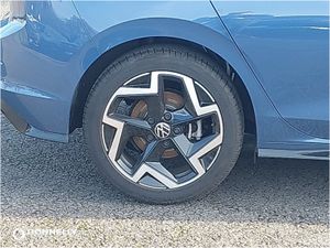 Volkswagen Golf Hatchback R-Line - Image 4