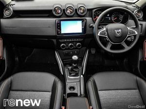 Dacia Duster SE Extreme Blue dCi 115 - Image 3