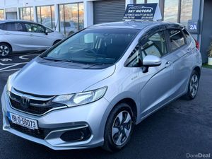 2019 Honda Jazz/Fit 1.5 Petrol Hybrid,Automatic - Image 4