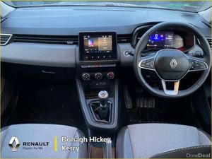 Renault Clio TCe 90 Equilibre - Image 2