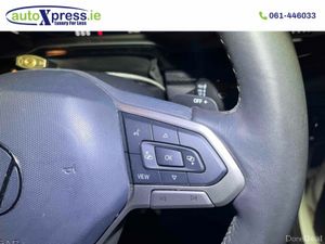 Volkswagen Polo 1.0 TSI Automatic, Reversing camer - Image 4