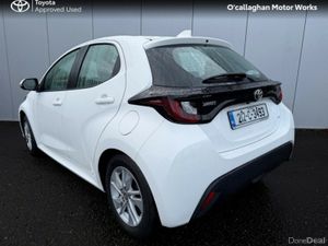 Toyota Yaris YARIS 1.0 LUNA - Image 3