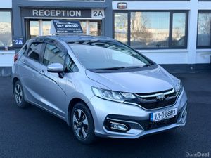 2017 Honda JAZZ/FIT 1.5 Hybrid auto, Top Specs - Image 4