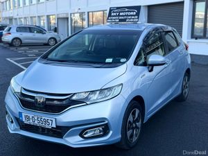 2019 Honda JAZZ/FIT 1.5 Hybrid auto,Leather Specs - Image 3