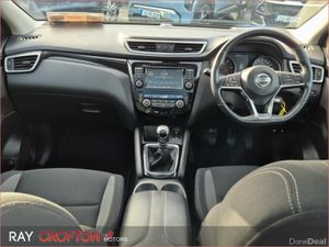 Nissan Qashqai 1.5 DSL SE - Image 4
