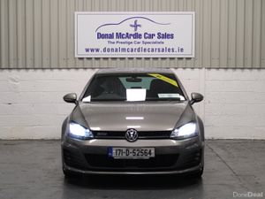 2017 Volkswagen Golf GTD - Image 3