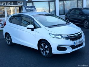 2019 Honda JAZZ/Fit 1.5 Petrol Hybrid ,Automatic - Image 3