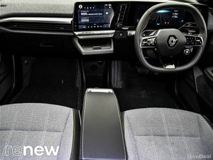 Renault Megane E-Tech Techno EV60 220hp - Image 3