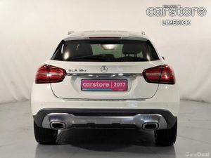 Mercedes-Benz GLA 180 AUTO 1.6 PET - Image 4