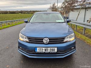 2017 Volkswagen Jetta  CL 2.0 TDI - Image 2