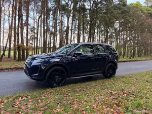 Land Rover Discovery Sport 7 Seater - Image 3