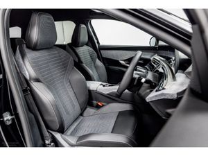 Peugeot 5008 Allure HYBRID Auto 145HP - 7 Seats In - Image 3
