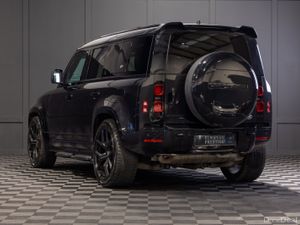 2022 Land Rover Defender 110 P400e X-Dynamic SE - Image 4