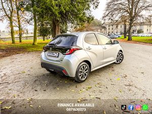 2021 Toyota Yaris 1.5 Petrol Hybrid Automatic Luna - Image 3