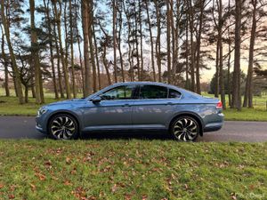 Volkswagen Passat 2.0 TDI Bluemotion - Image 4