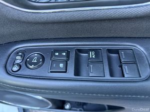 2020 Honda vezel 1.5 Hybrid Auto,33k Miles Only - Image 3