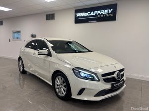 2017 Mercedes-Benz A180 1.6 Style Auto Half Leathe - Image 4