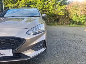 Ford Focus ST-Line - Image 2