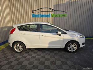 2014 Ford Fiesta 1.0 Petrol ZETEC - Image 2