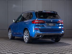 2020 BMW X5 X-Drive 40i M-Sport *Pan Roof - Image 4
