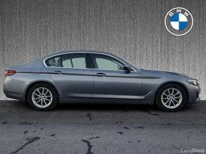 BMW 5-Series 520d SE (MHT) - Image 3