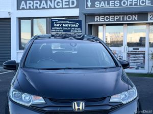 2017 Honda JAZZ/FIT 1.5 Hybrid auto, Sport Specs - Image 2