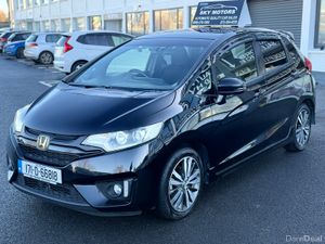2017 Honda JAZZ/FIT 1.5 Hybrid auto, Sport Specs - Image 3