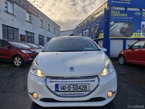 Peugeot 208 2014 Automatic - Image 3