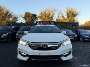 17 Honda Accord 2.0 hybrid auto very top spec - Image 3