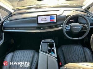 Maxus Mifa 9 90 kWh Premium - Image 2