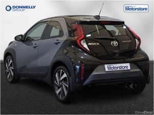 Toyota Aygo X Hatchback Edge - Image 2