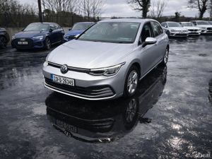 2023 VW GOLF E TSIe AUTOMATIC 1.0 petrol - Image 2