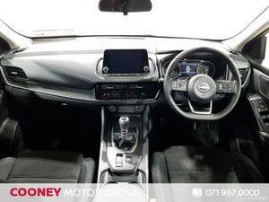 Nissan Qashqai 1.3 PET MILD HYBRID SV - Image 2