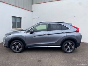 Mitsubishi Eclipse Cross 2019, Low milage. - Image 4