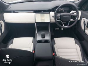 Land Rover Discovery Sport Dynamic S  1.5 PHEV  27 - Image 4